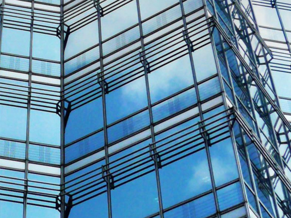 Glass curtain wall
